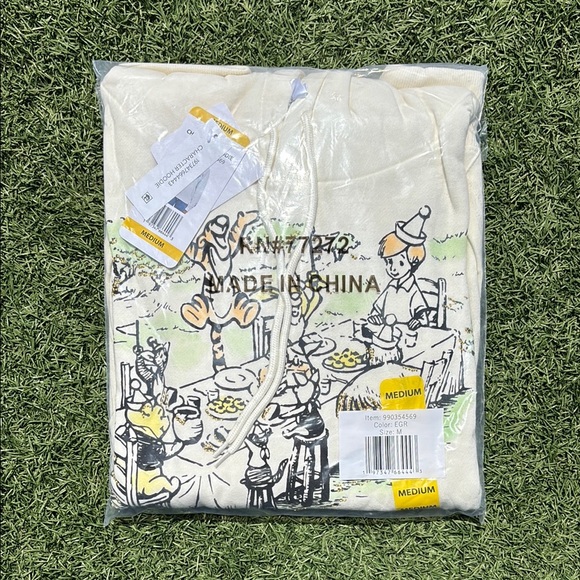 Disney’s Winnie the Pooh Hoodie - Picture 6 of 7